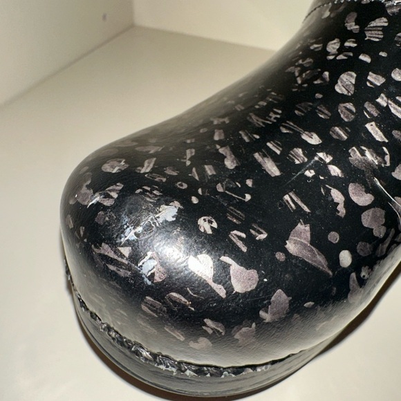 Dansko Professional Slip Resistant Gray/Black Clog Women's Size 36 Cheetah Print - Picture 11 of 11